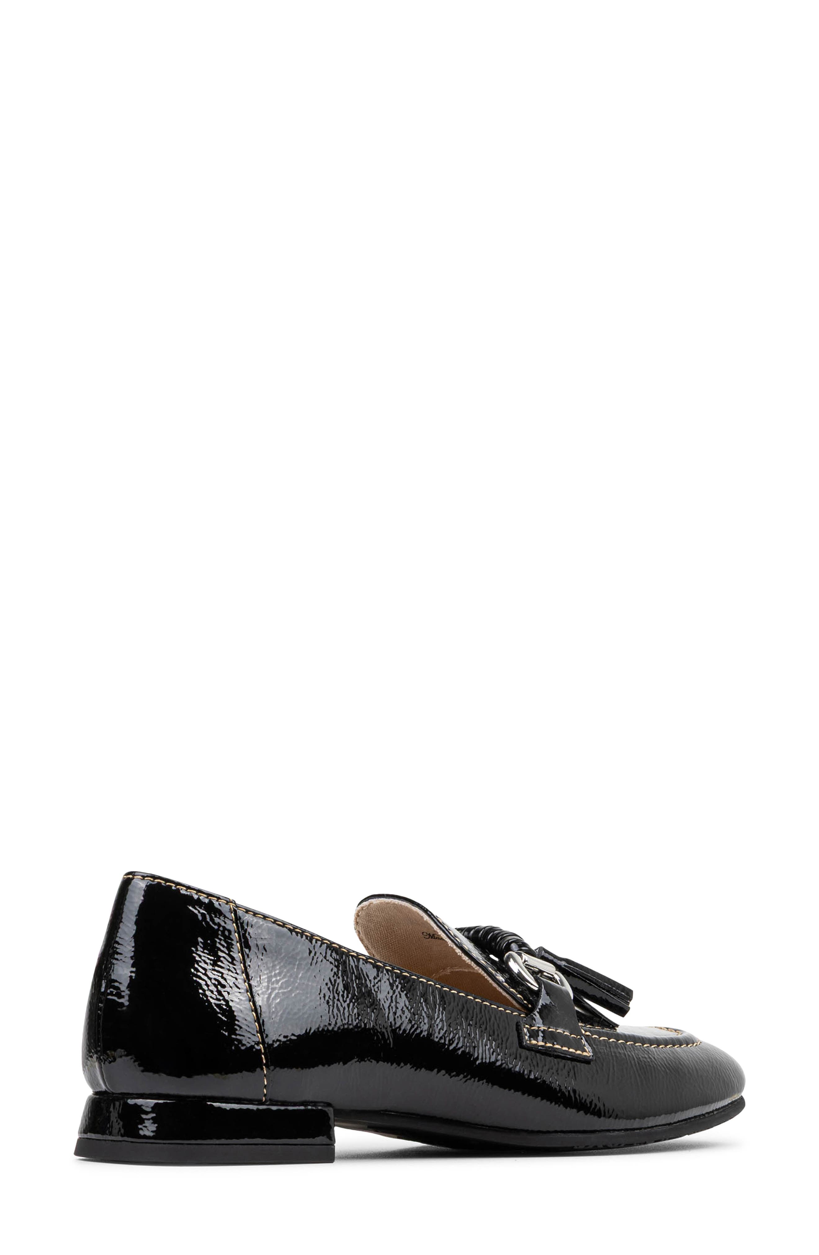 Donald Pliner Tassel Loafer