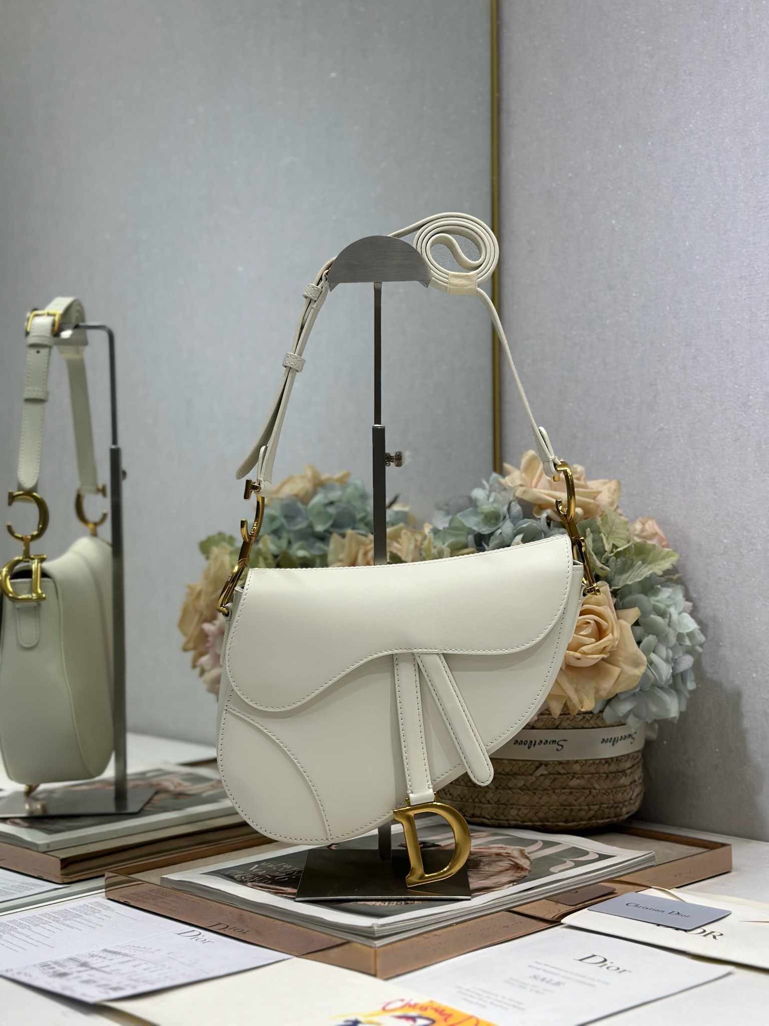 DIOR Medium Soft Saddle (with strap) White