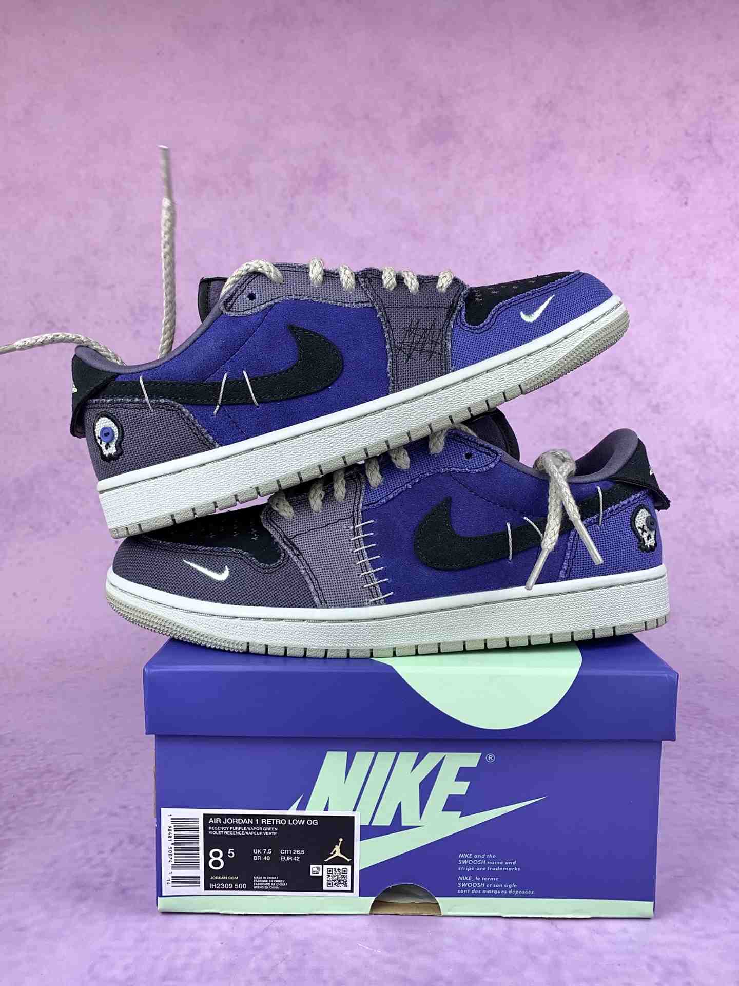 Air Jordan 1 Retro Low Shoes