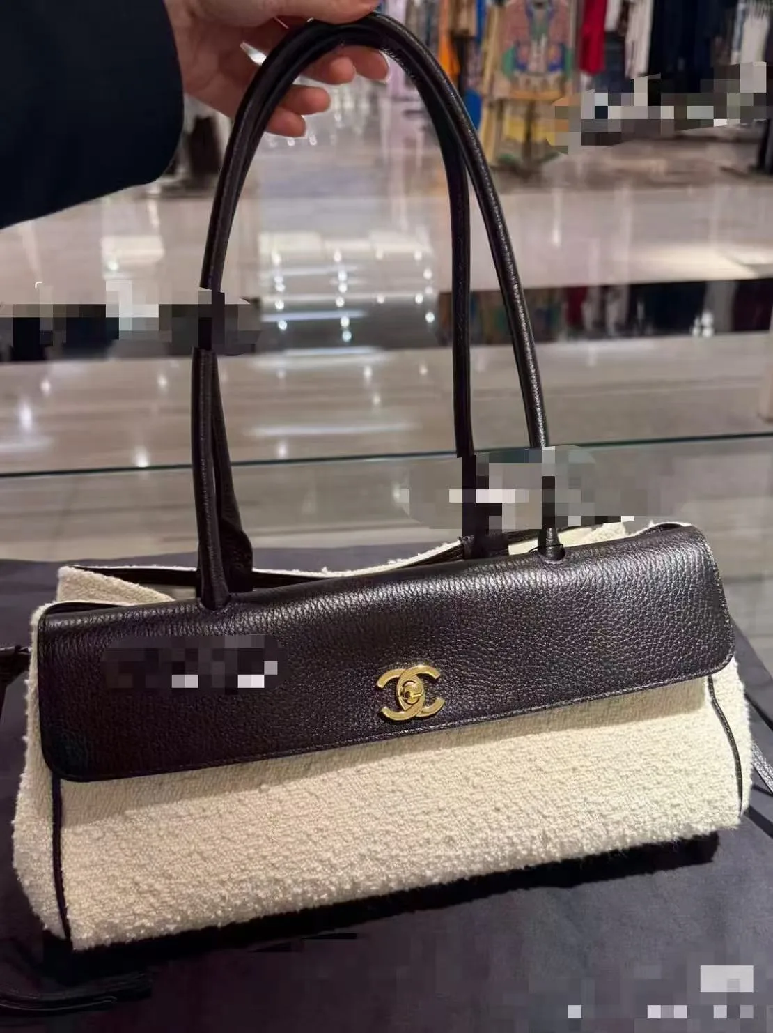 Chanel Black Grained Leather Tote Bag product photo from LabelPicks