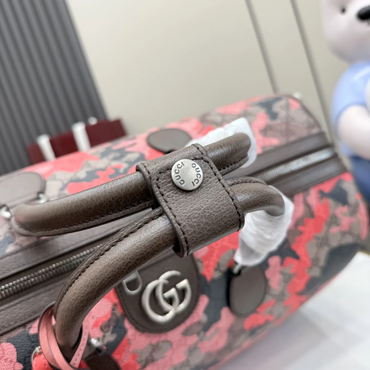 Gucci Pink GG Supreme Canvas Tote Bag product photo from LabelPicks