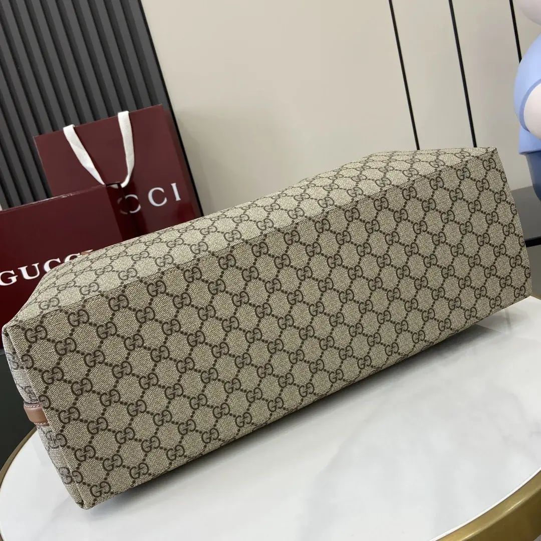 Gucci Carryall Tote Bag product photo from LabelPicks