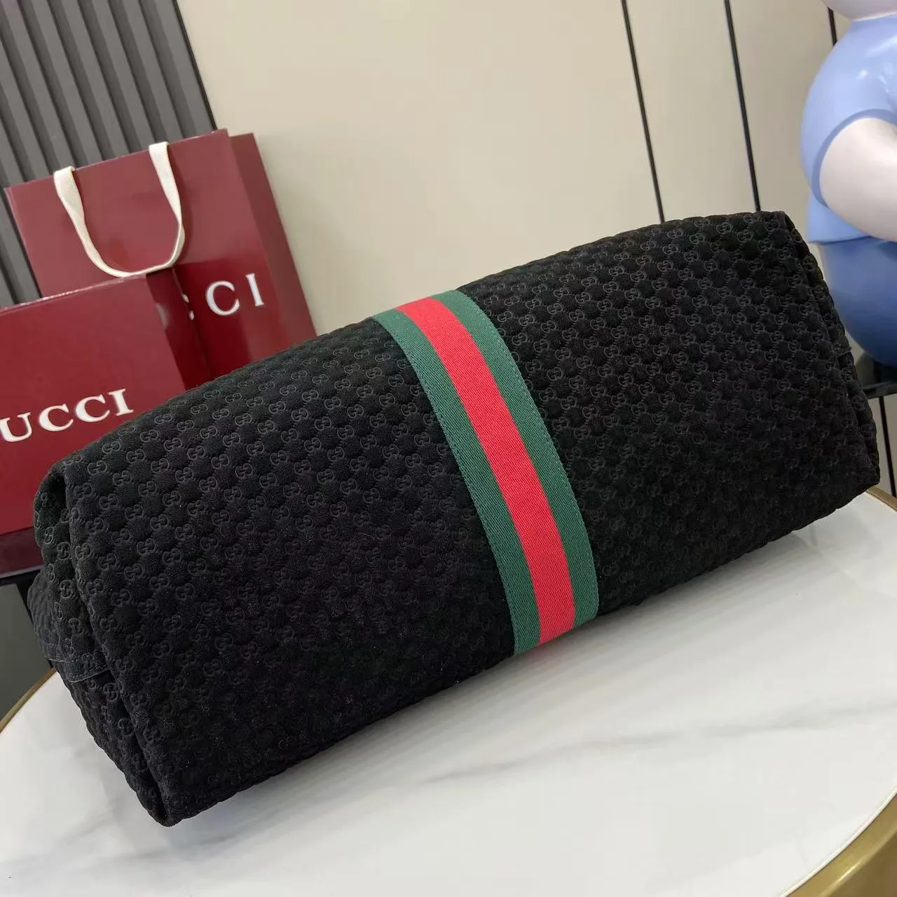 Gucci Black GG Supreme Canvas Tote Bag product photo from LabelPicks