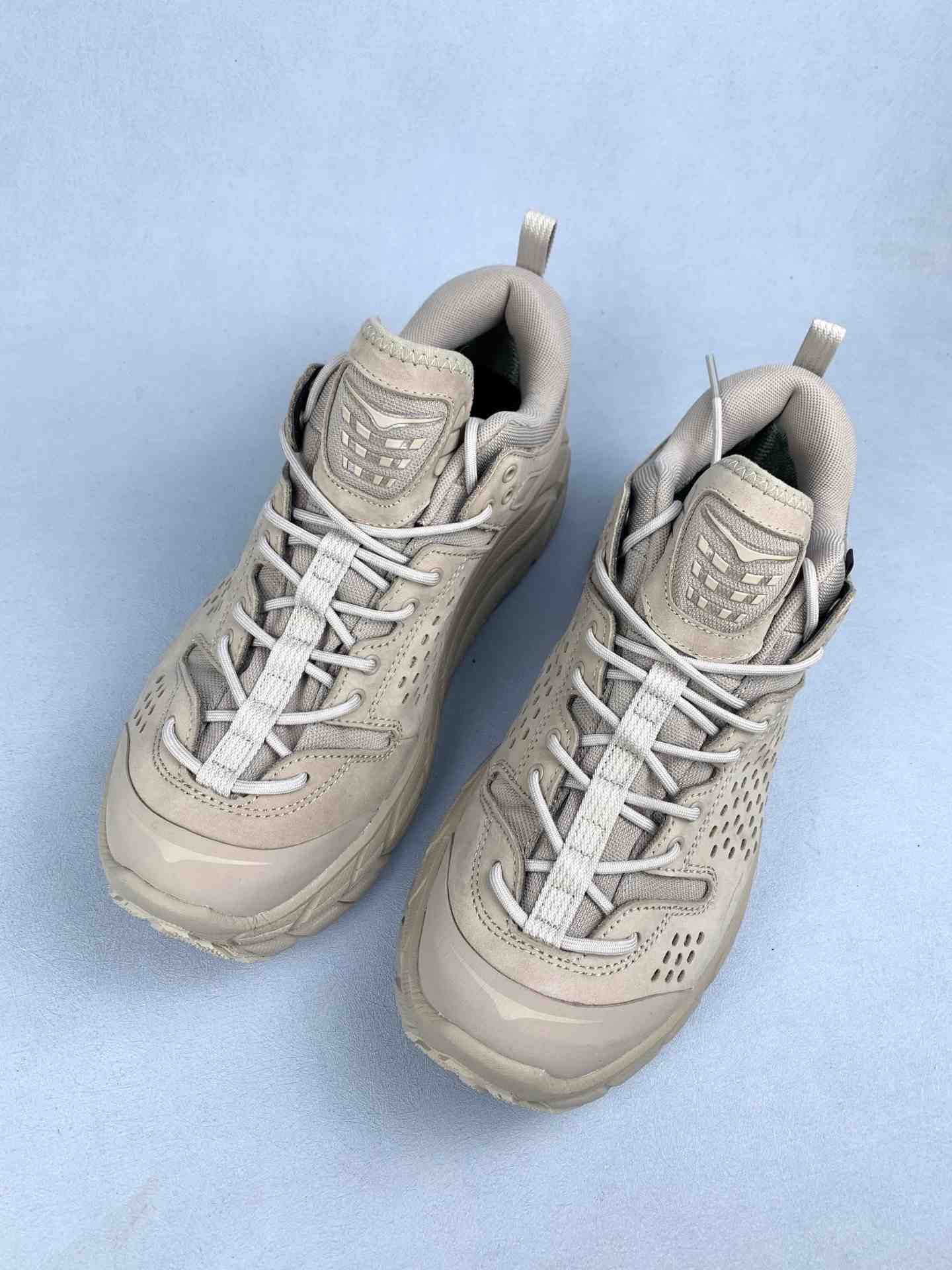 HOKA Tor Ultra Lo Shoes
