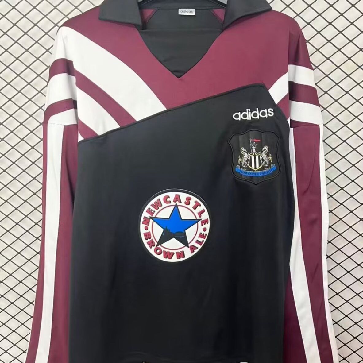 Newcastle United Third Long Sleeve Retro Jersey 1996/97