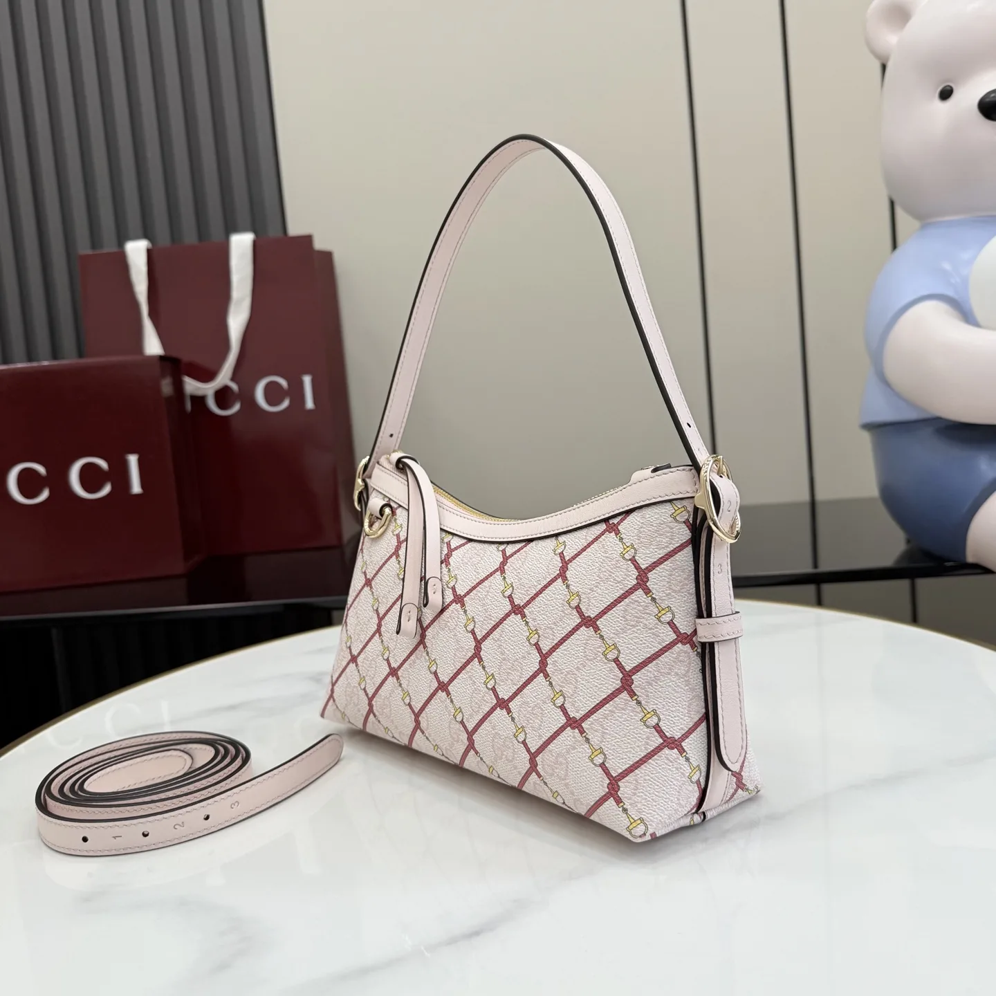 Gucci Easy-Carry Crossbody Bag product photo from LabelPicks