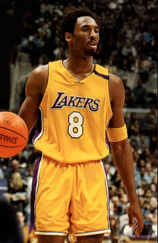 Kobe Bryant SIGNED Los Angeles Lakers #8 Signature Jersey/Shirt - COA - 00/01