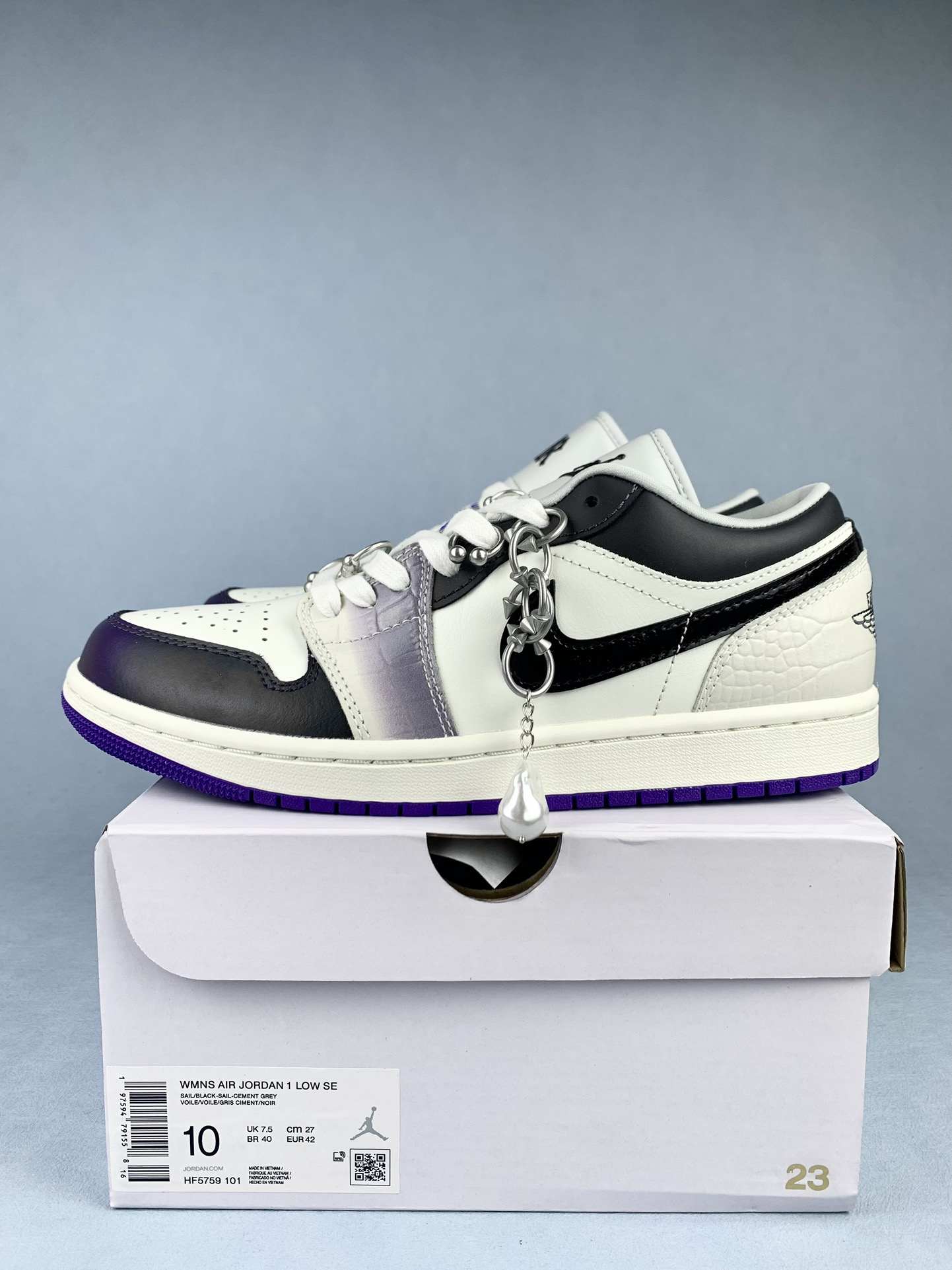 Air Jordan 1 Low SE Shoes