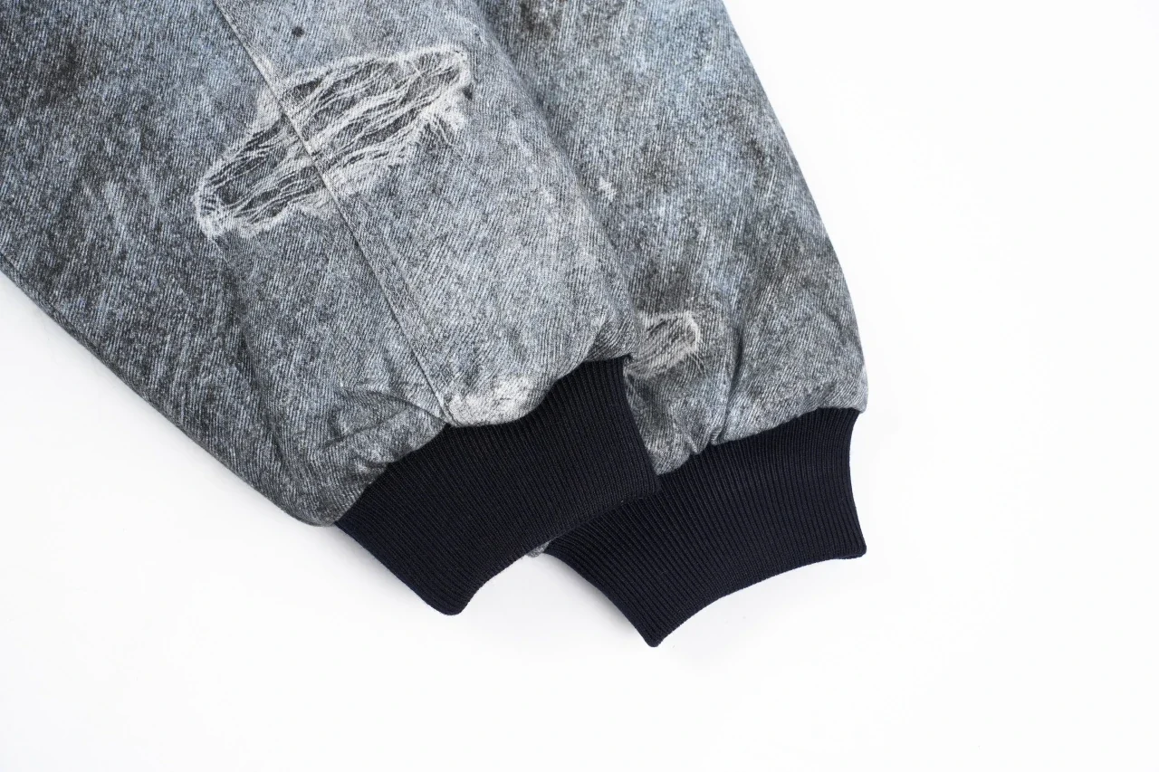 Supreme Grey Trompe L'oeil Label Print Hooded Jacket product photo from LabelPicks