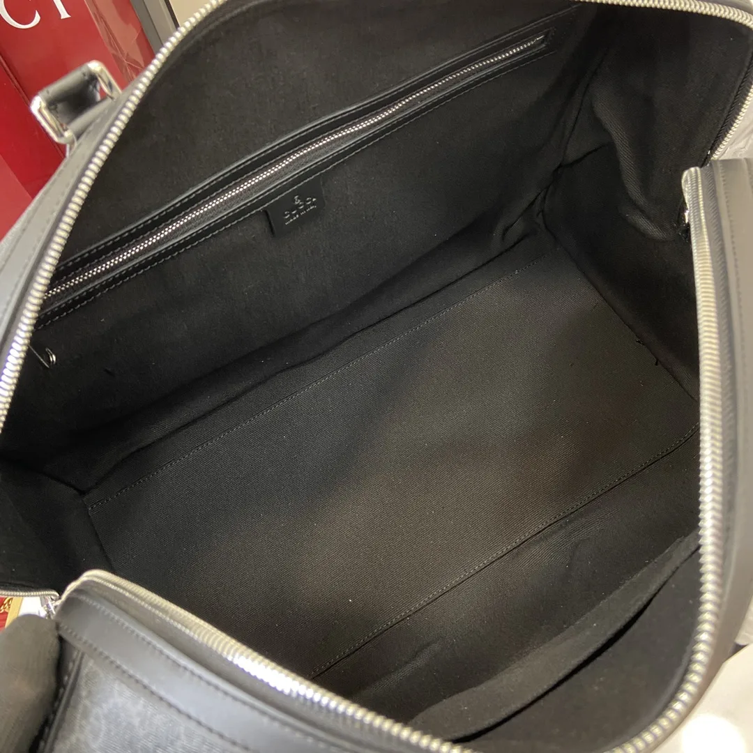 Gucci Calfskin Tote Bag product photo from LabelPicks