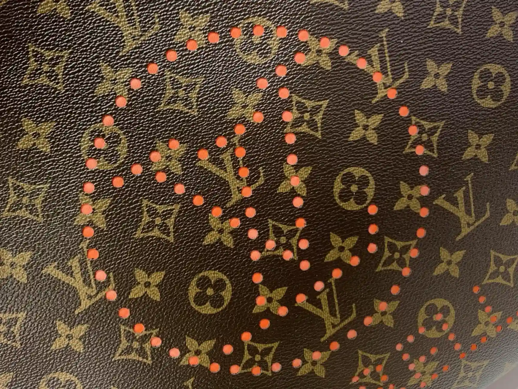 Louis Vuitton Neverfull Gold Monogram Canvas Tote Bag product photo from LabelPicks