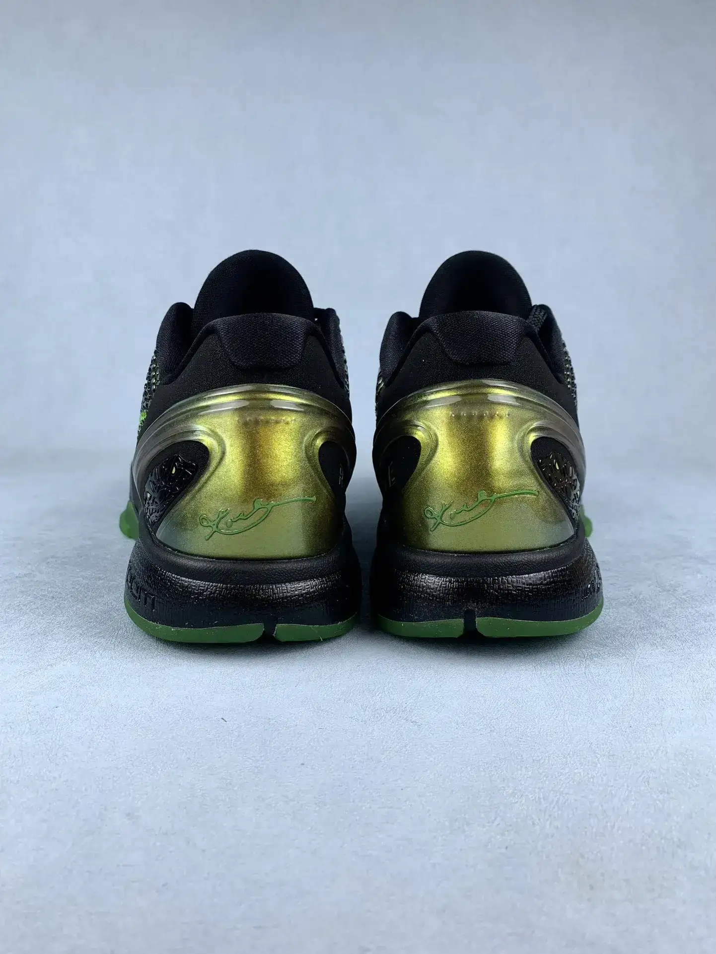Zoom Kobe 6 Supreme “Rice” Basketball Shoes product photo from LabelPicks