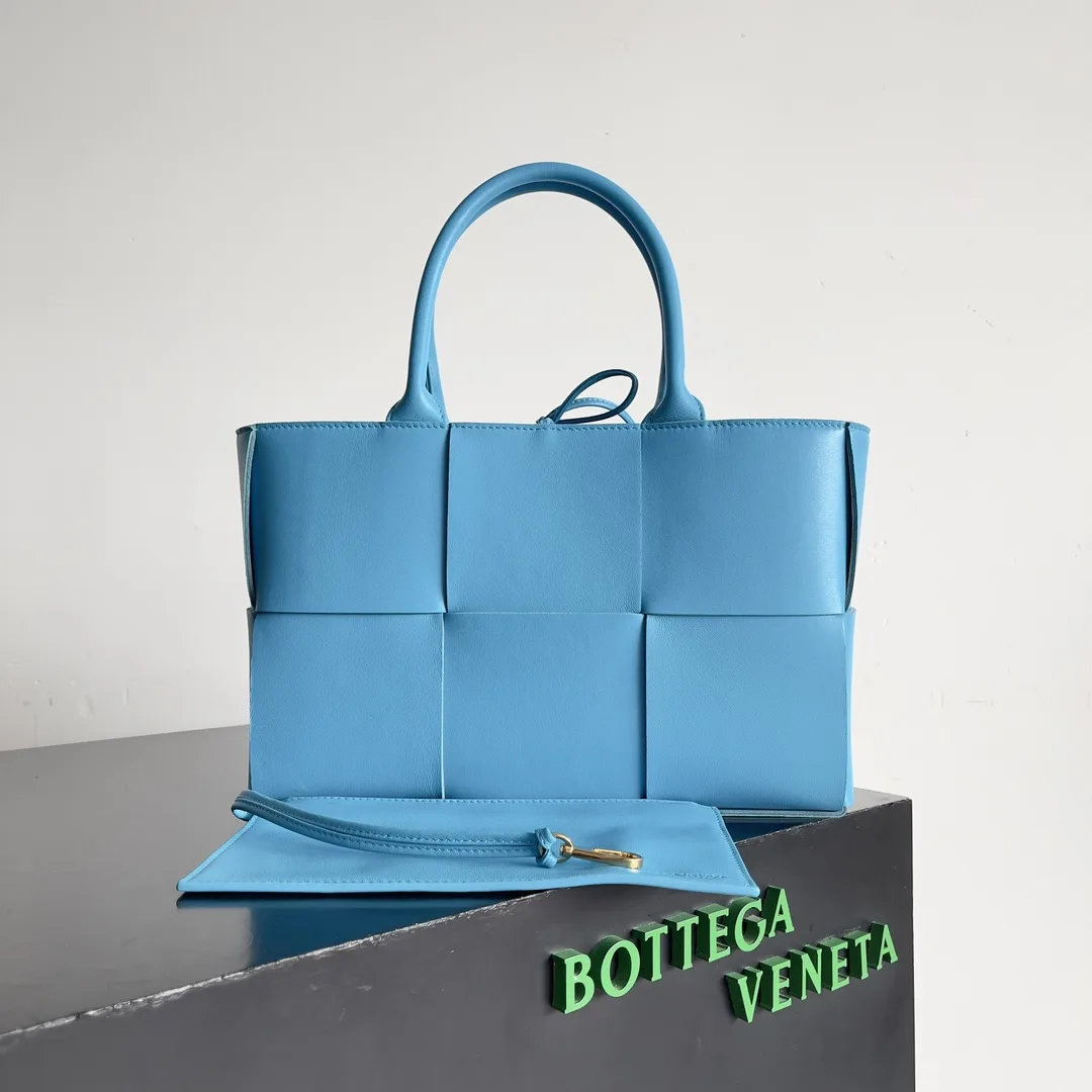 Bottega Veneta Intrecciato Woven Leather Tote Bag product photo from LabelPicks