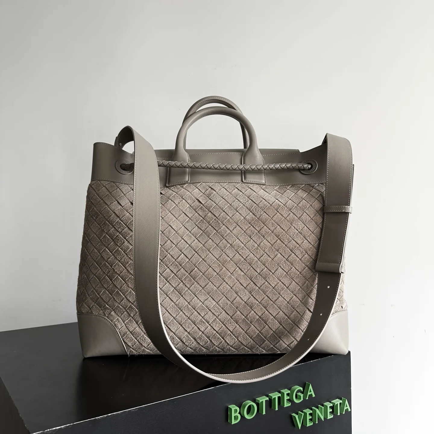 Bottega Veneta Andiamo Intrecciato Woven Leather Tote Bag product photo from LabelPicks