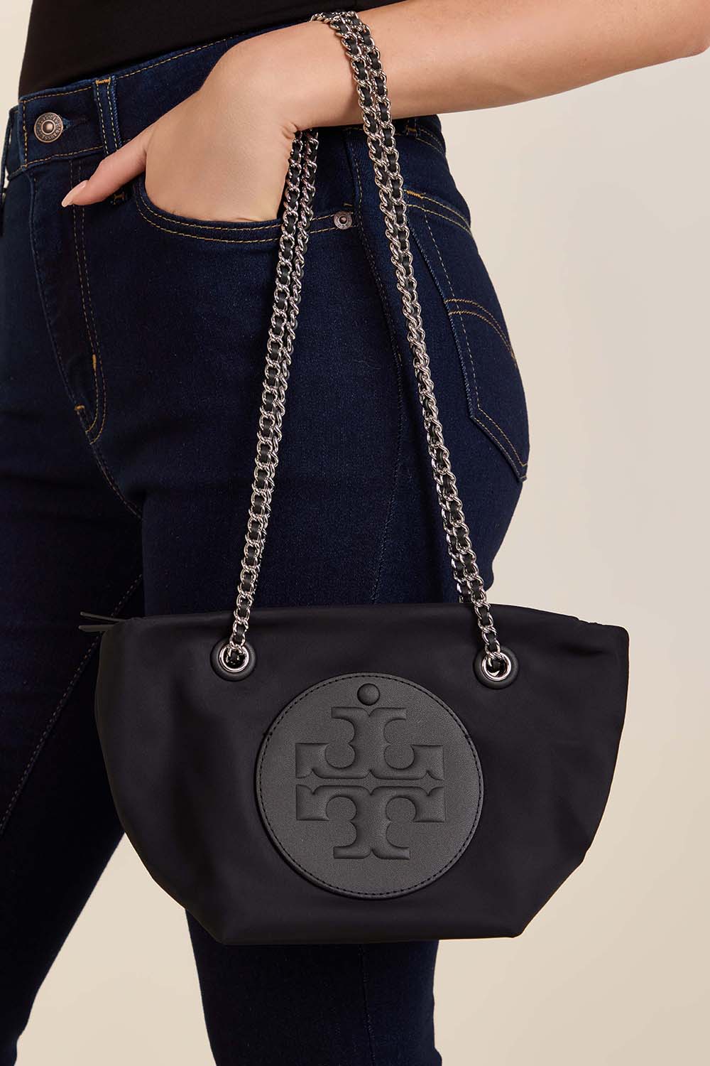 TORY BURCH תיק קרוסבודי אלה צ'יין סמול