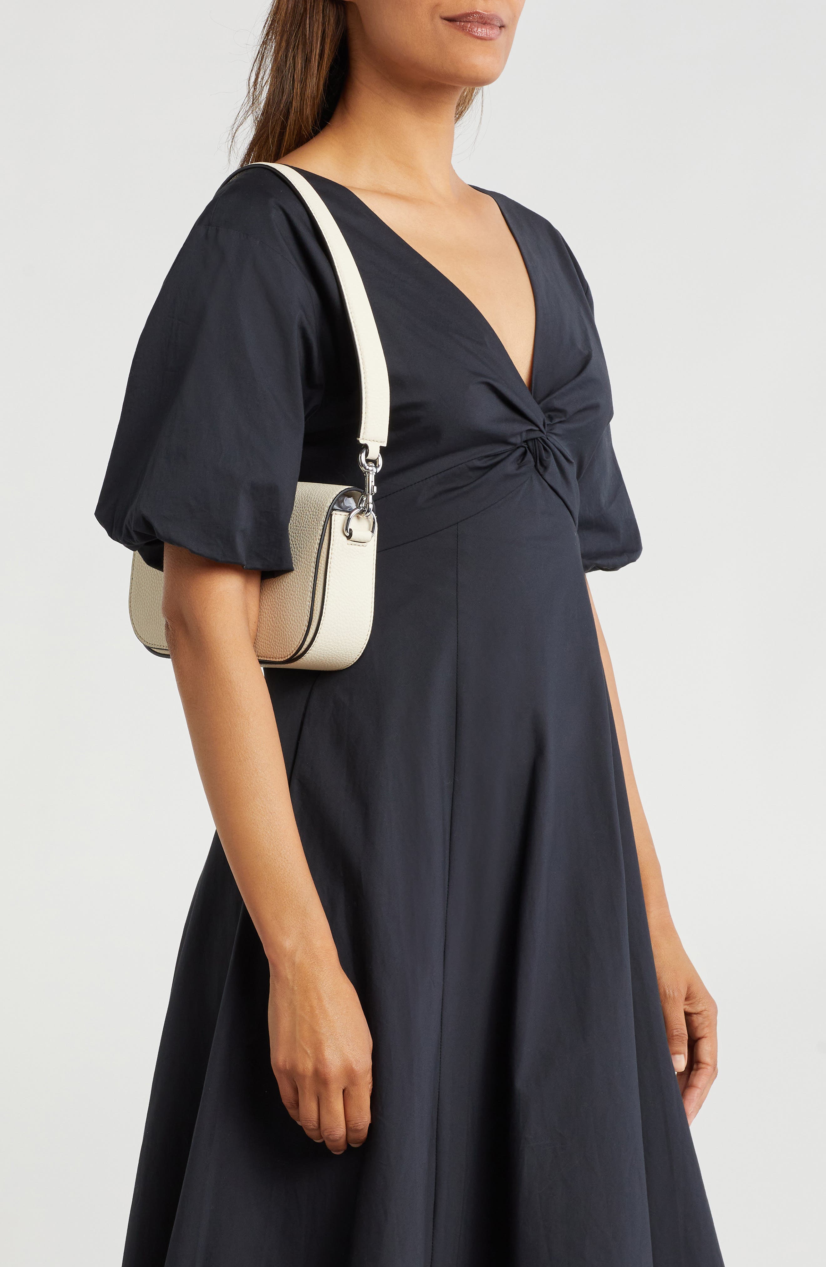 Marc Jacobs Signet Turnlock Shoulder Bag