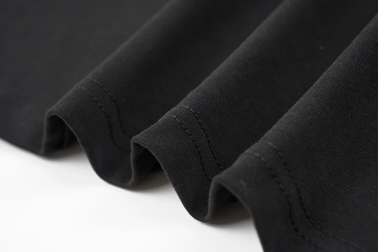 Off-White Black Blurred Painting Arrow T-Shirt product photo from LabelPicks