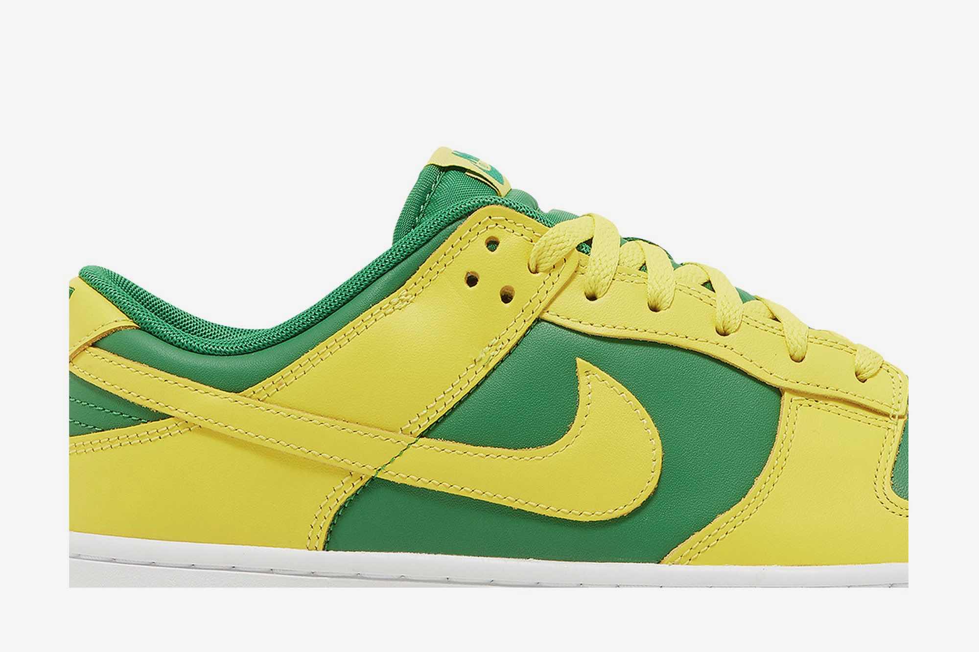 Nike Dunk Low ‘Reverse Brazil’ DV0833-300