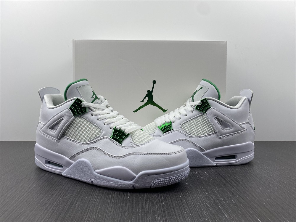 Jordan 4 Retro Metallic Green