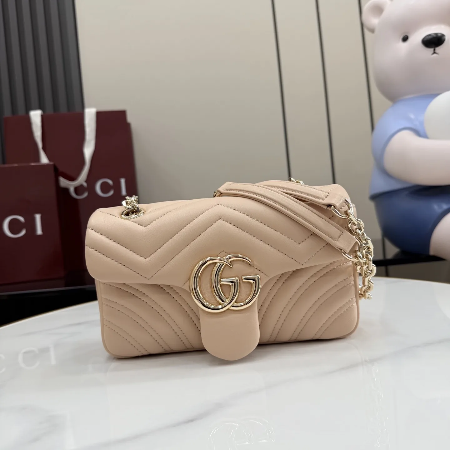 Gucci Marmont Pink GG Supreme Canvas Shoulder Bag product photo from LabelPicks