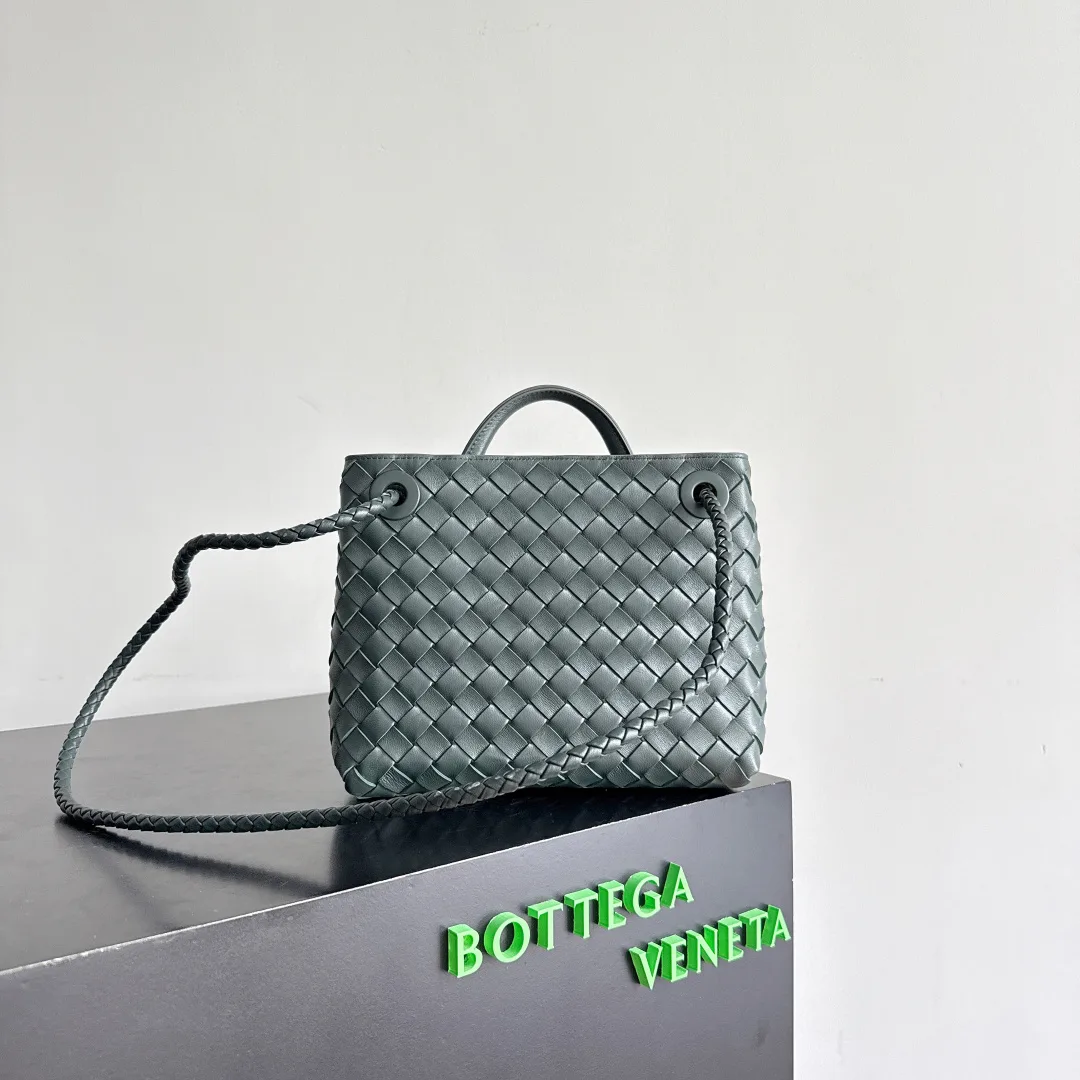 Bottega Veneta Andiamo Green Intrecciato Woven Leather Top Handle Bag product photo from LabelPicks