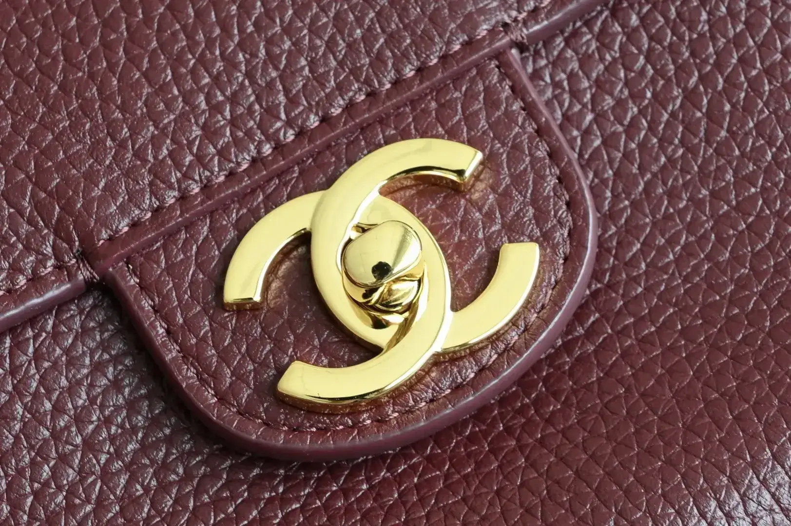 Chanel Grained Leather Shoulder Bag product photo from LabelPicks