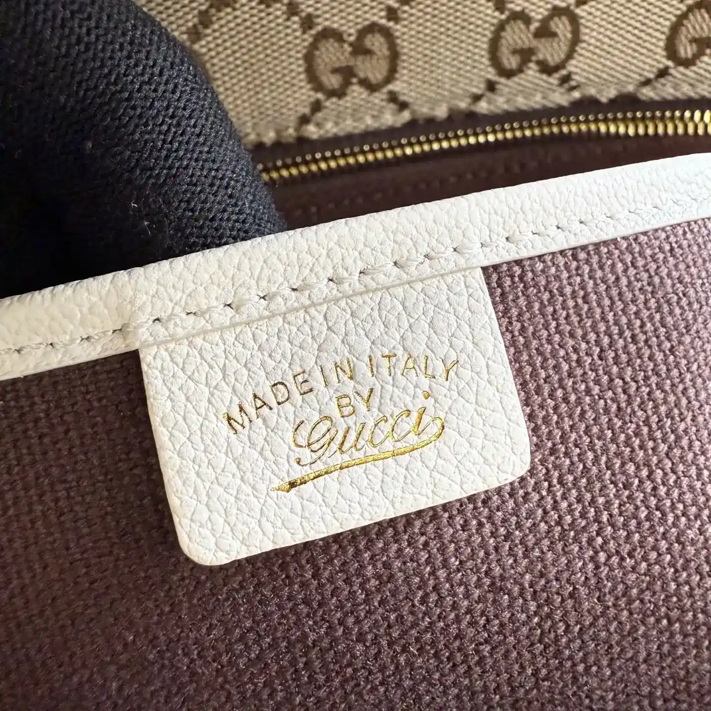 Gucci White Top Handle Bag product photo from LabelPicks