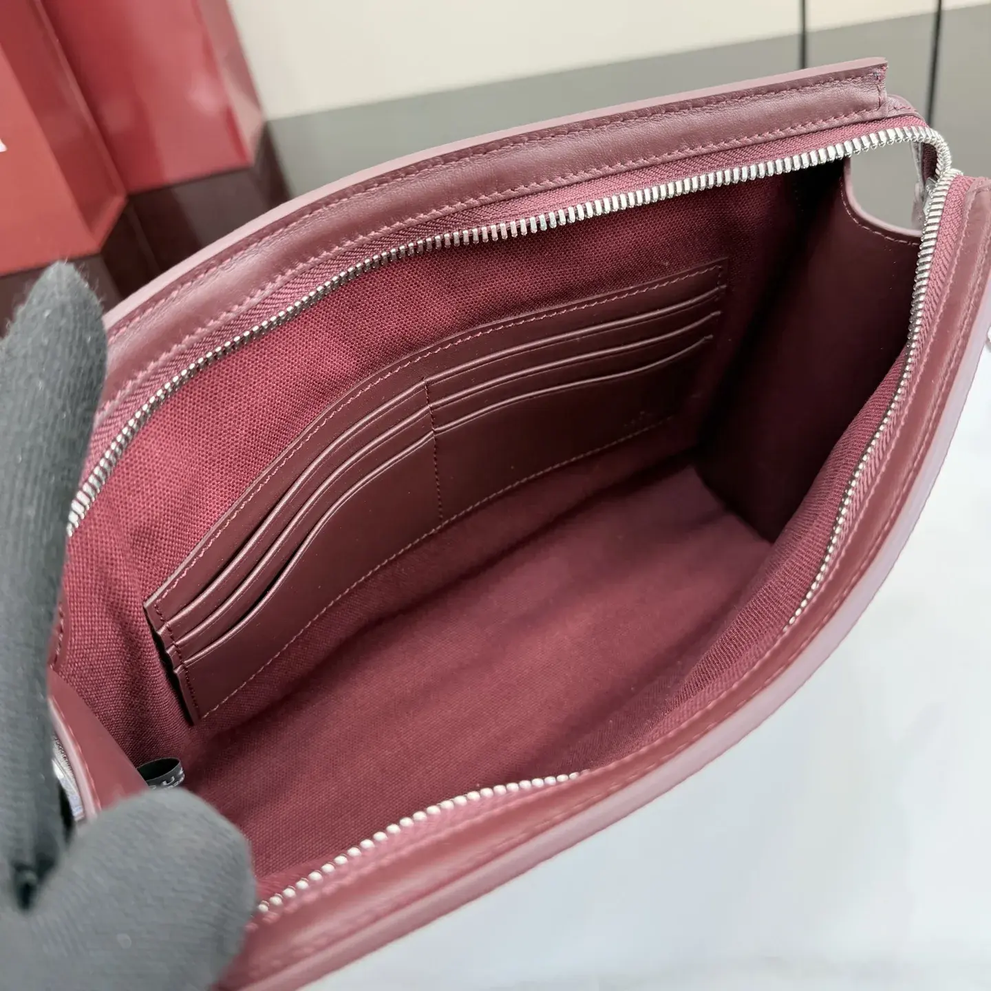 Gucci Evening Clutch product photo from LabelPicks