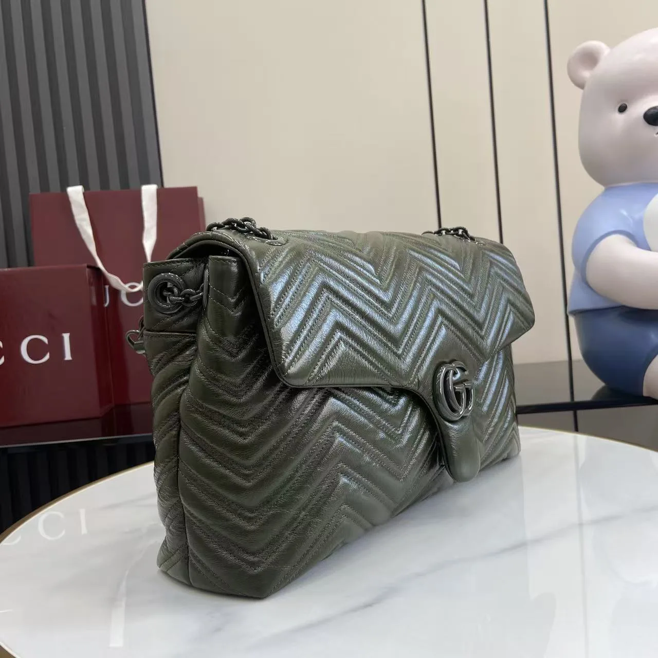 Gucci Marmont Green GG Supreme Canvas Shoulder Bag product photo from LabelPicks