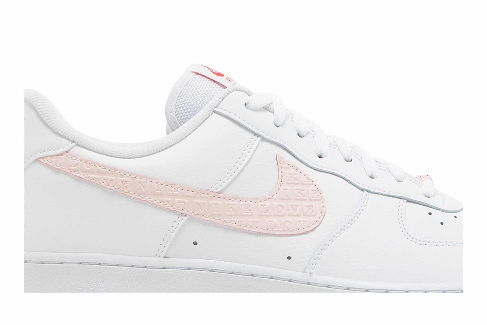 Nike Air Force 1 ’07 ‘Valentine’s Day 2022’ DR0144-100