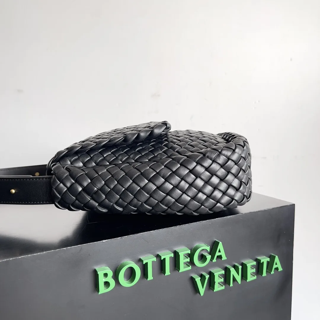 Bottega Veneta Intrecciato Woven Leather Cabat Shoulder Bag product photo from LabelPicks