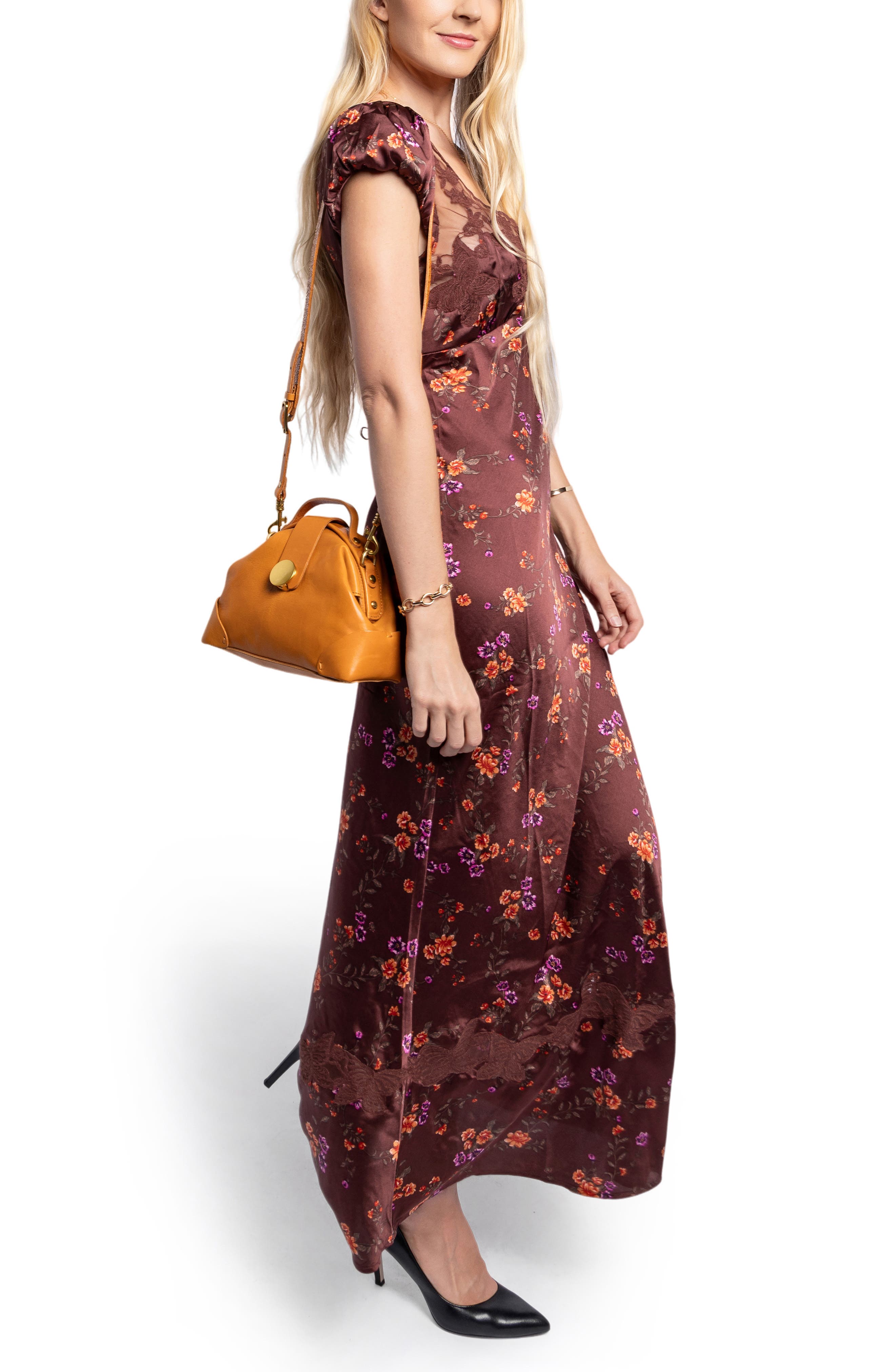 OLD TREND Gypsy Soul Leather Crossbody Bag