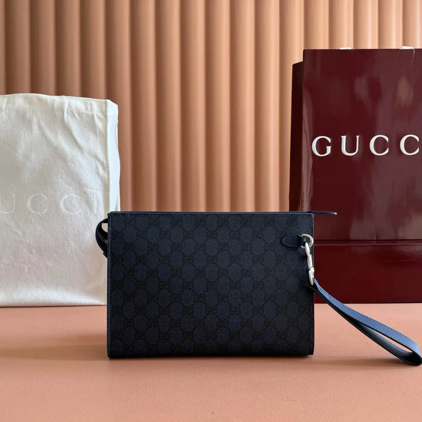 Gucci GG Supreme Canvas Clutch product photo from LabelPicks