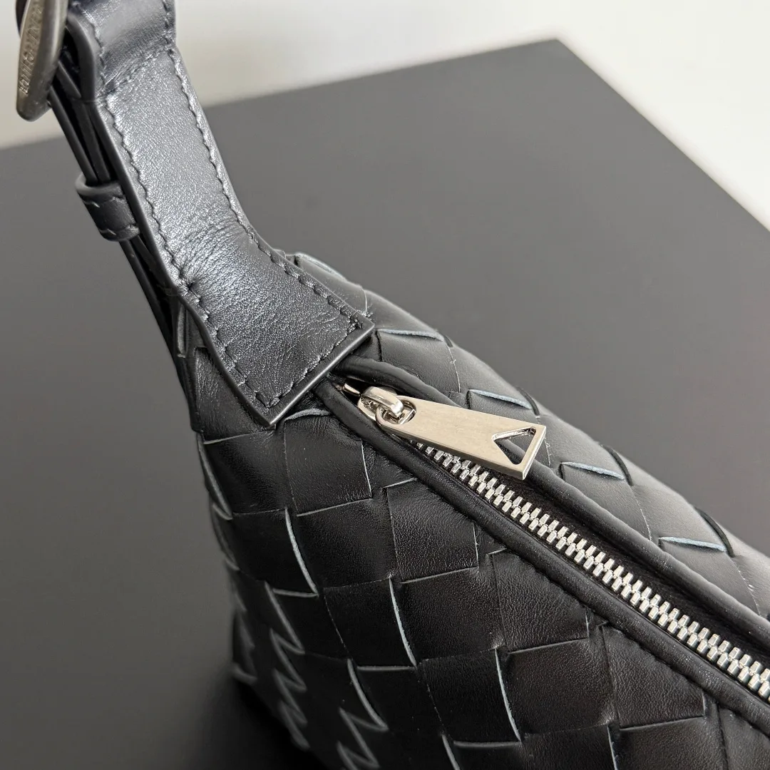 Bottega Veneta Day-To-Night Crossbody Bag product photo from LabelPicks