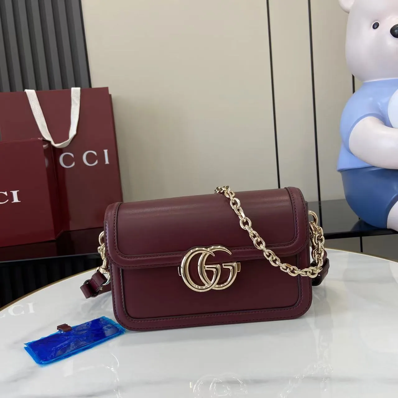 Gucci Red Smooth Leather Crossbody Bag product photo from LabelPicks