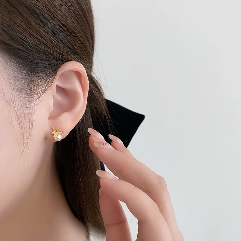 925 sterling silver fish tail pearl earrings for women, 14k gold, Japanese and Korean style, simple, niche, high-end earrings