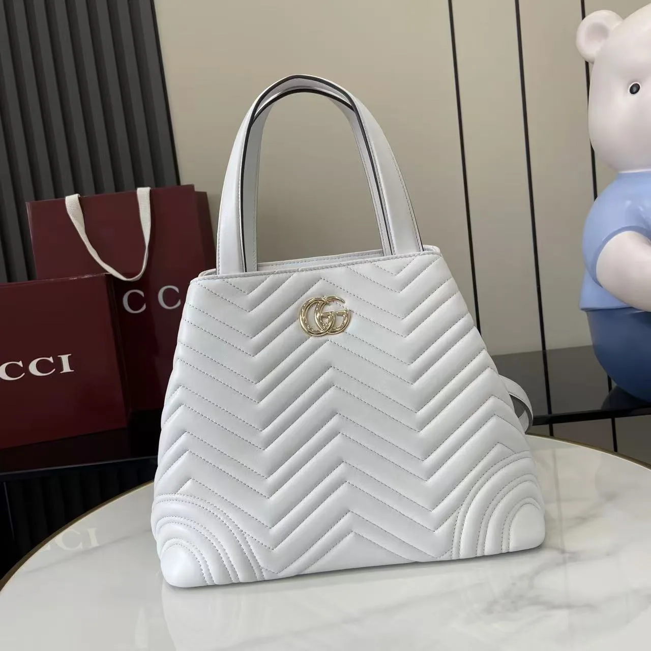 Gucci White Marmont GG Supreme Canvas Tote Bag product photo from LabelPicks