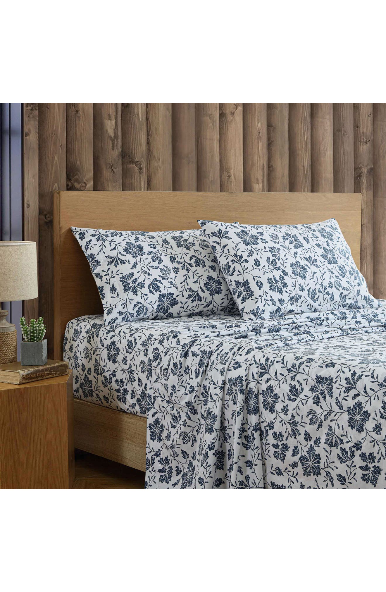 Eddie Bauer Woodblock Floral 200 Thread Count Cotton Percale Sheet Set