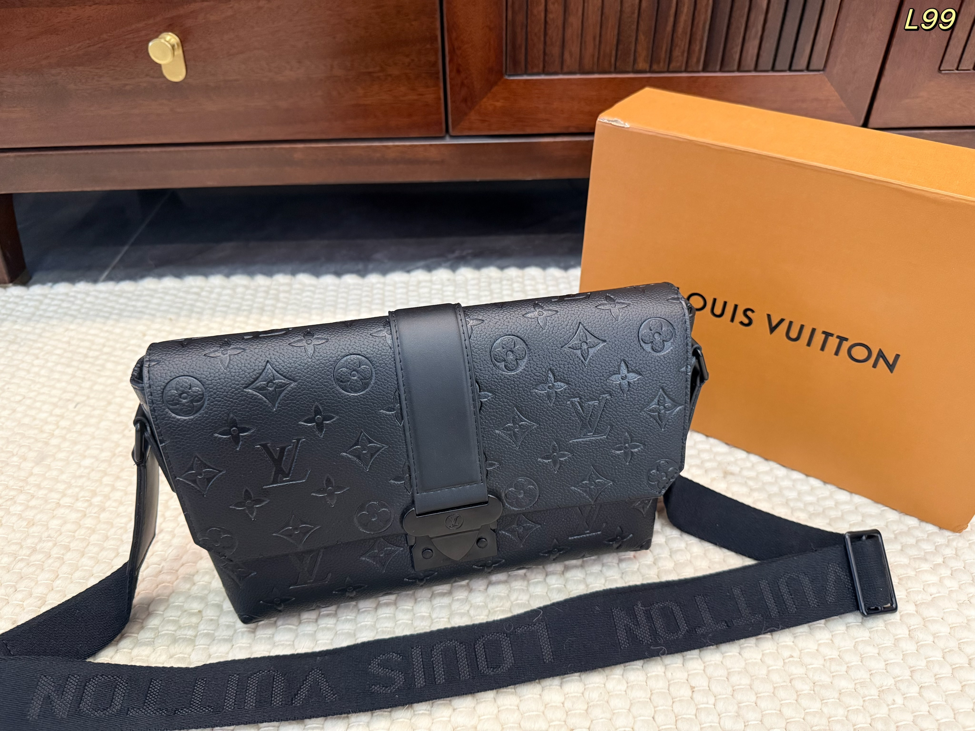 LV Cape Messenger Bag