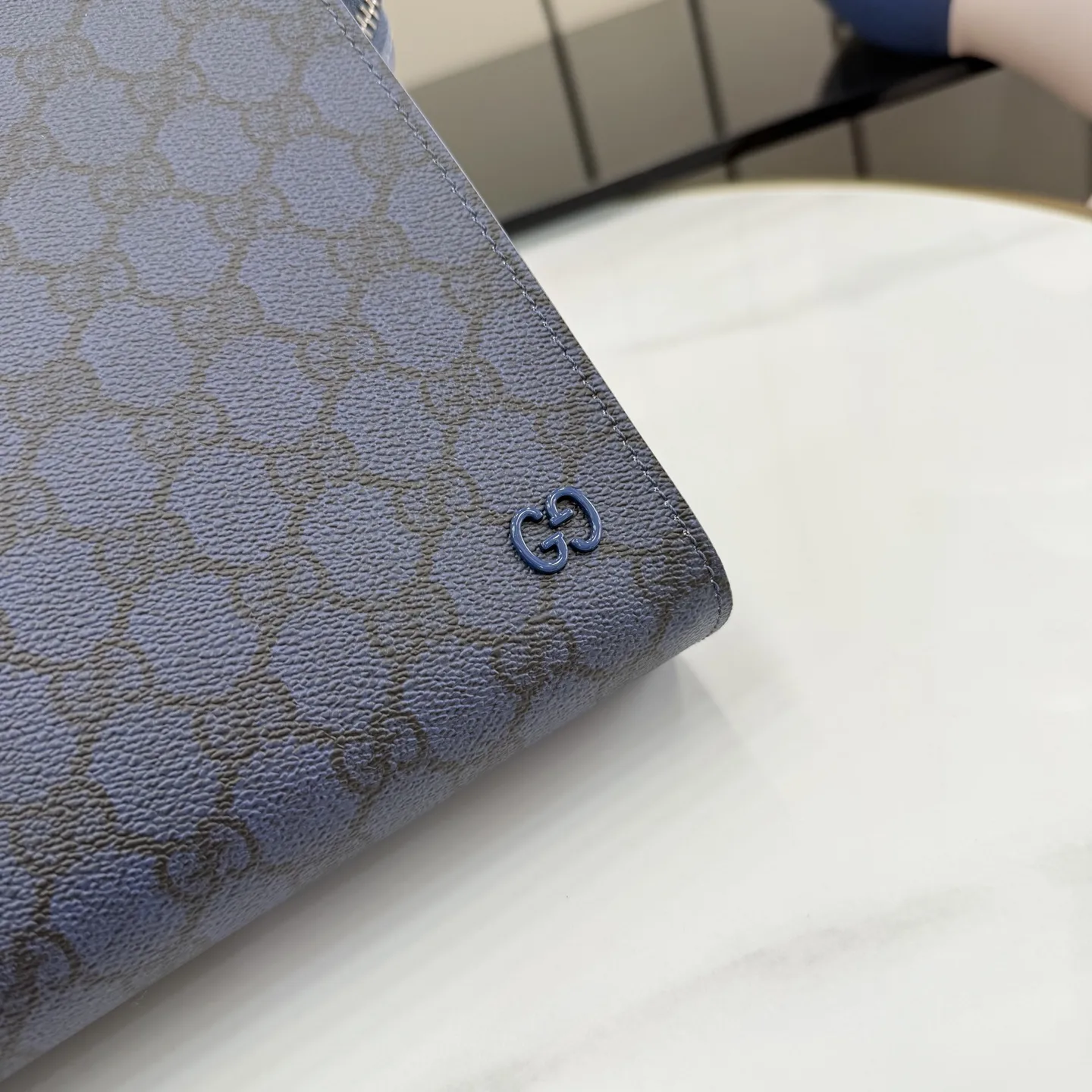 Gucci Polished Clutch product photo from LabelPicks