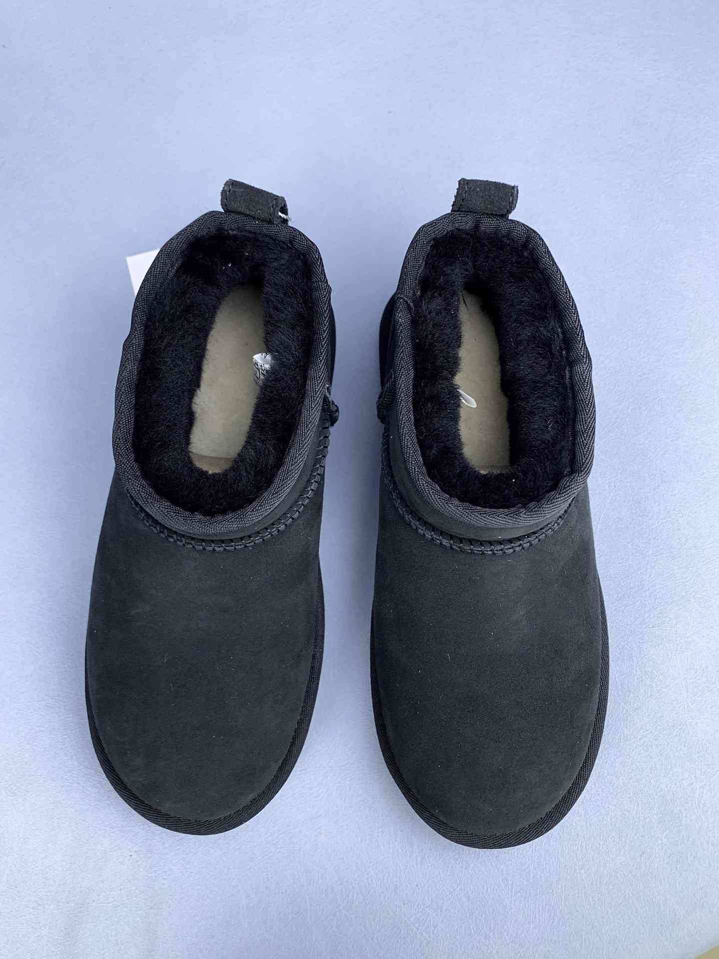 UGG Classic Ultra Mini Boot