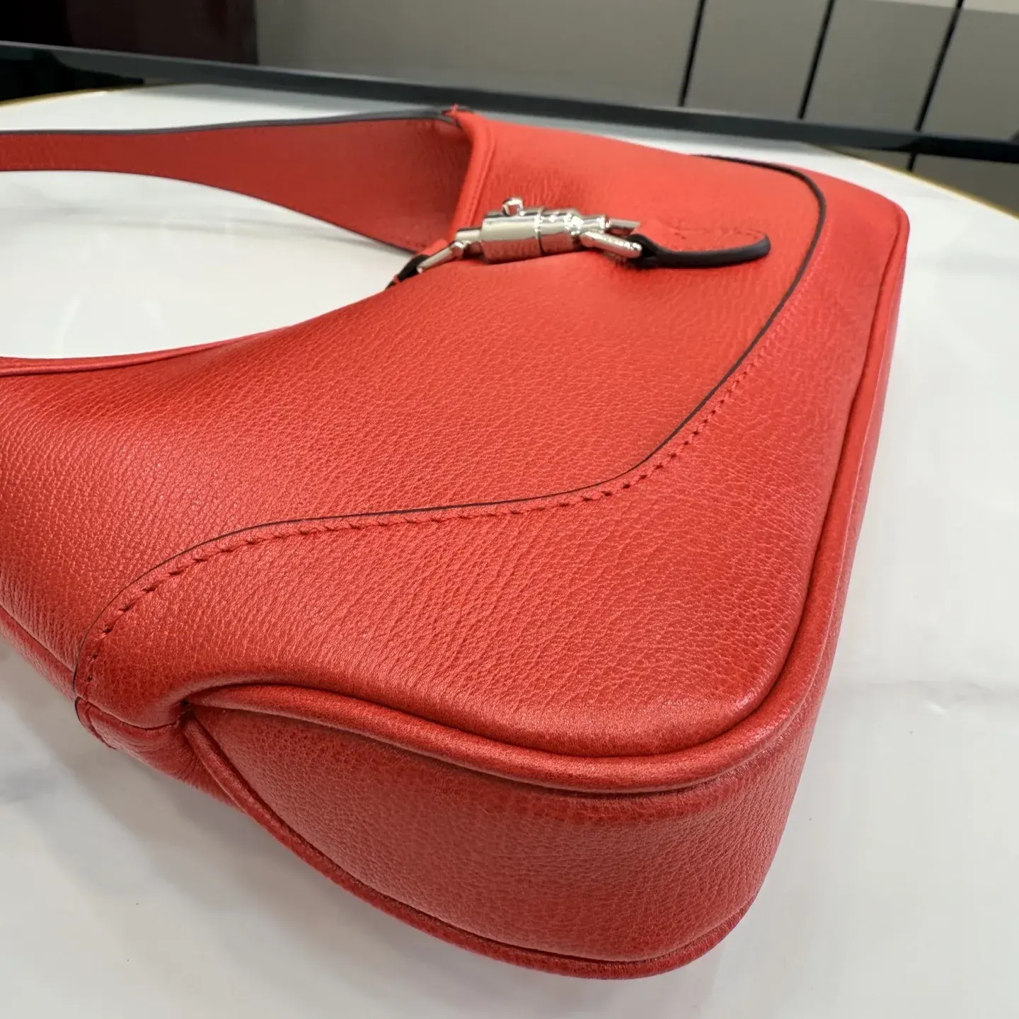 Gucci Red Jackie Grained Leather Shoulder Bag product photo from LabelPicks