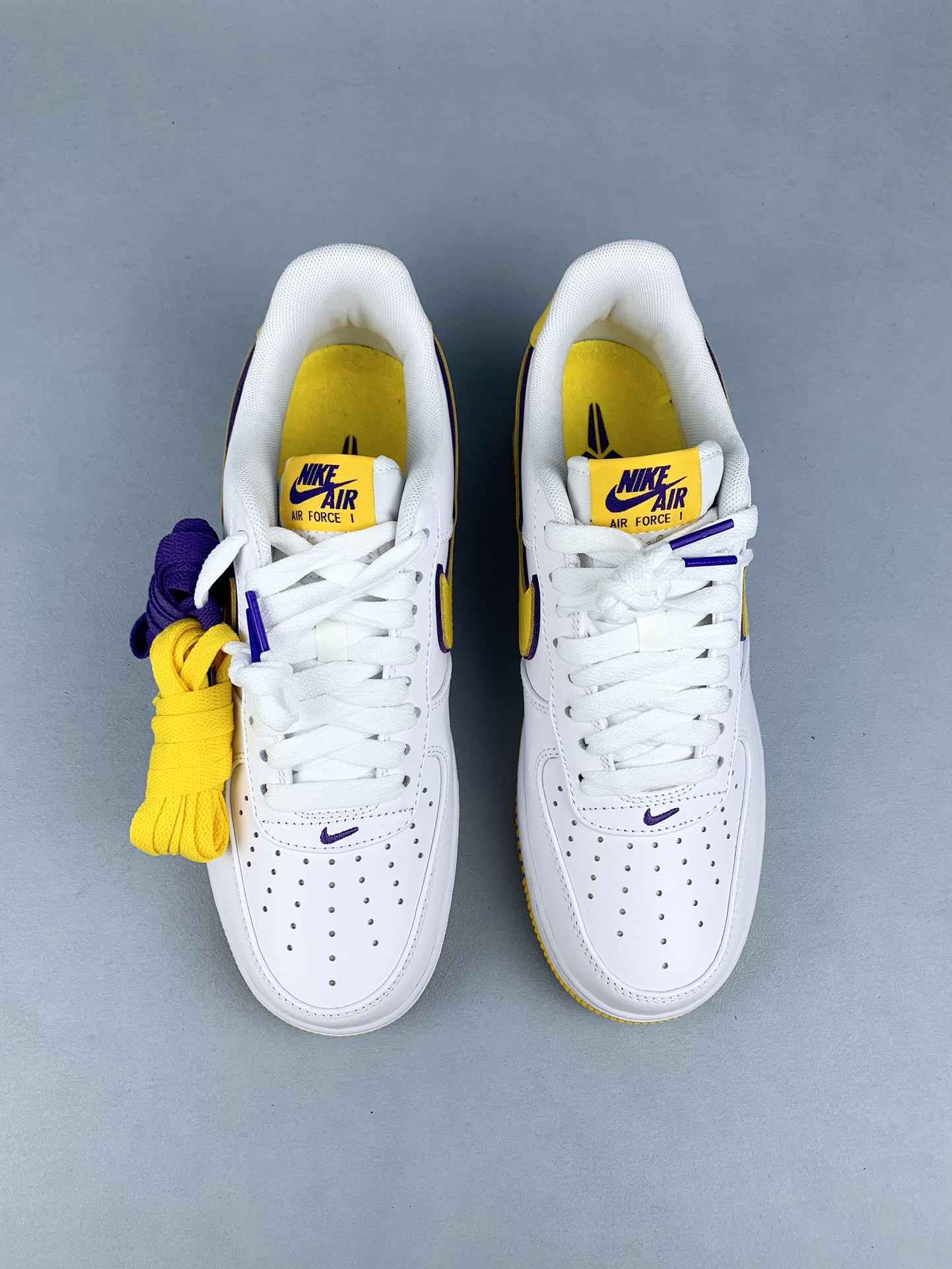 Air Force 1 Low Retro x Kobe Shoes