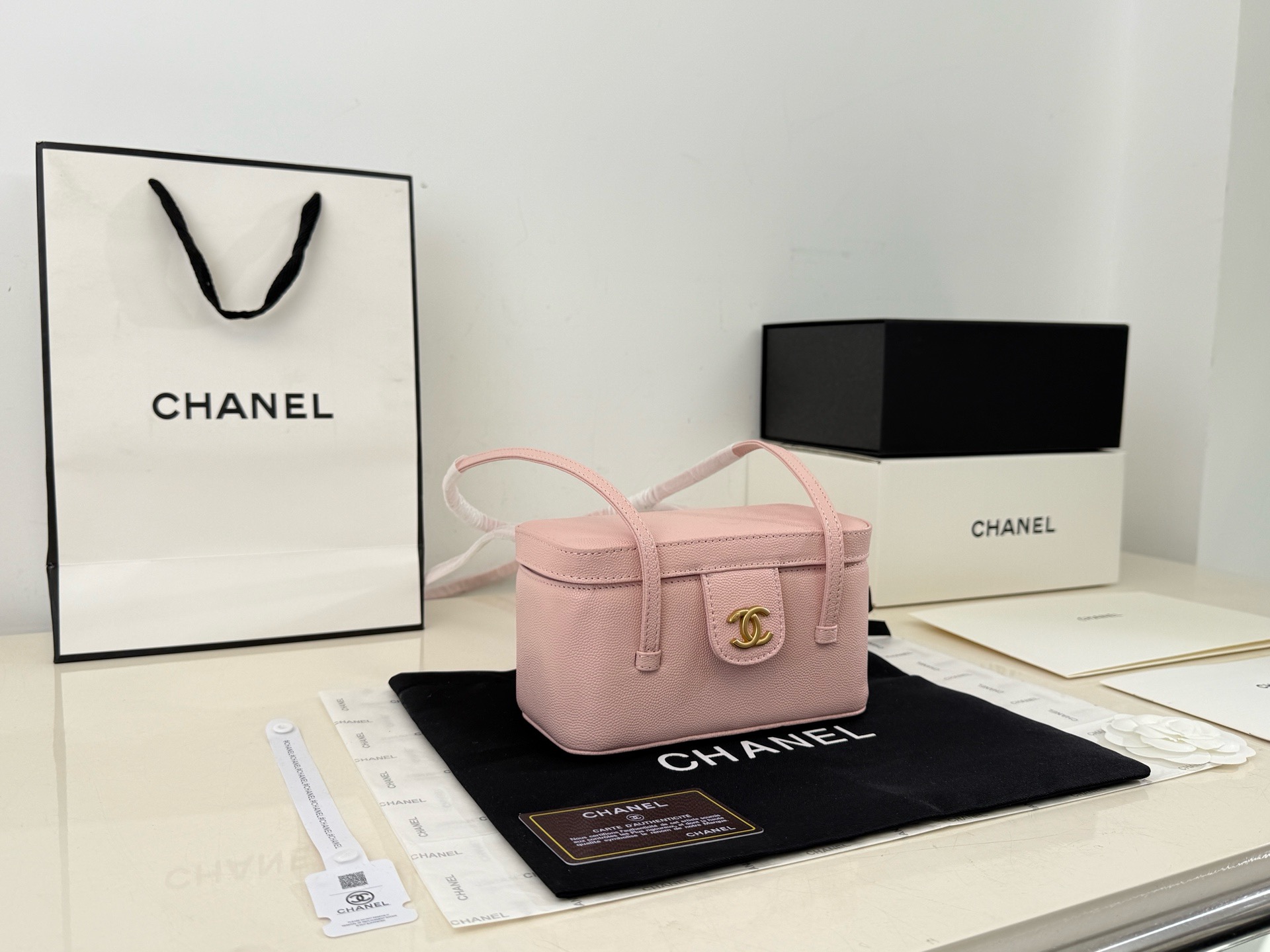 Chanel 26P Black Gold Long Handle Box Bag