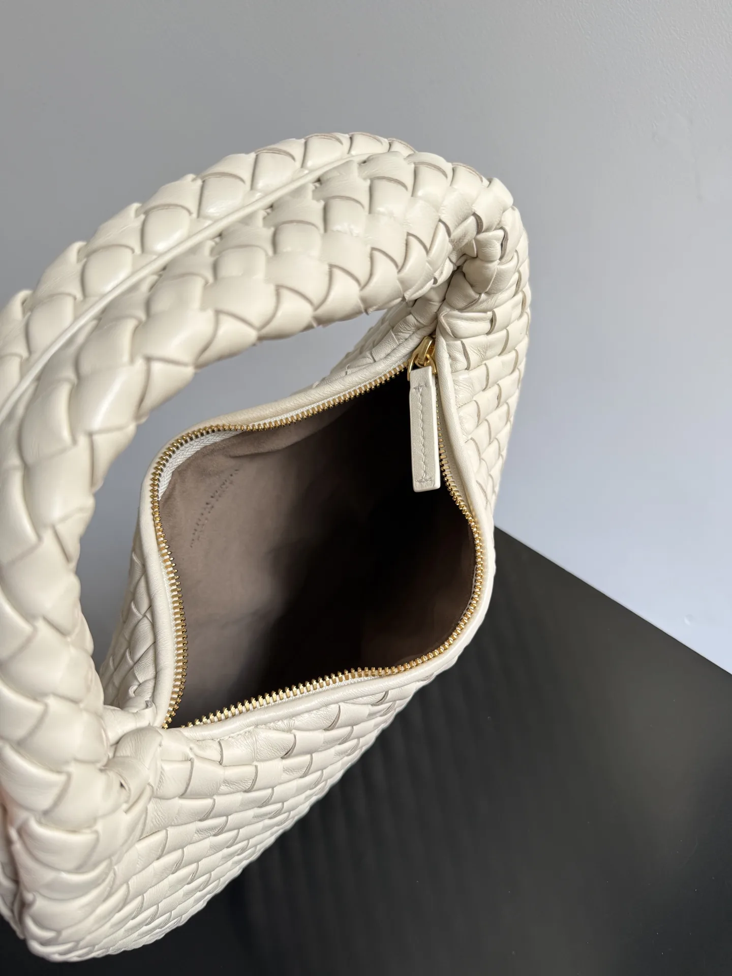 Bottega Veneta Relaxed Hobo Bag product photo from LabelPicks