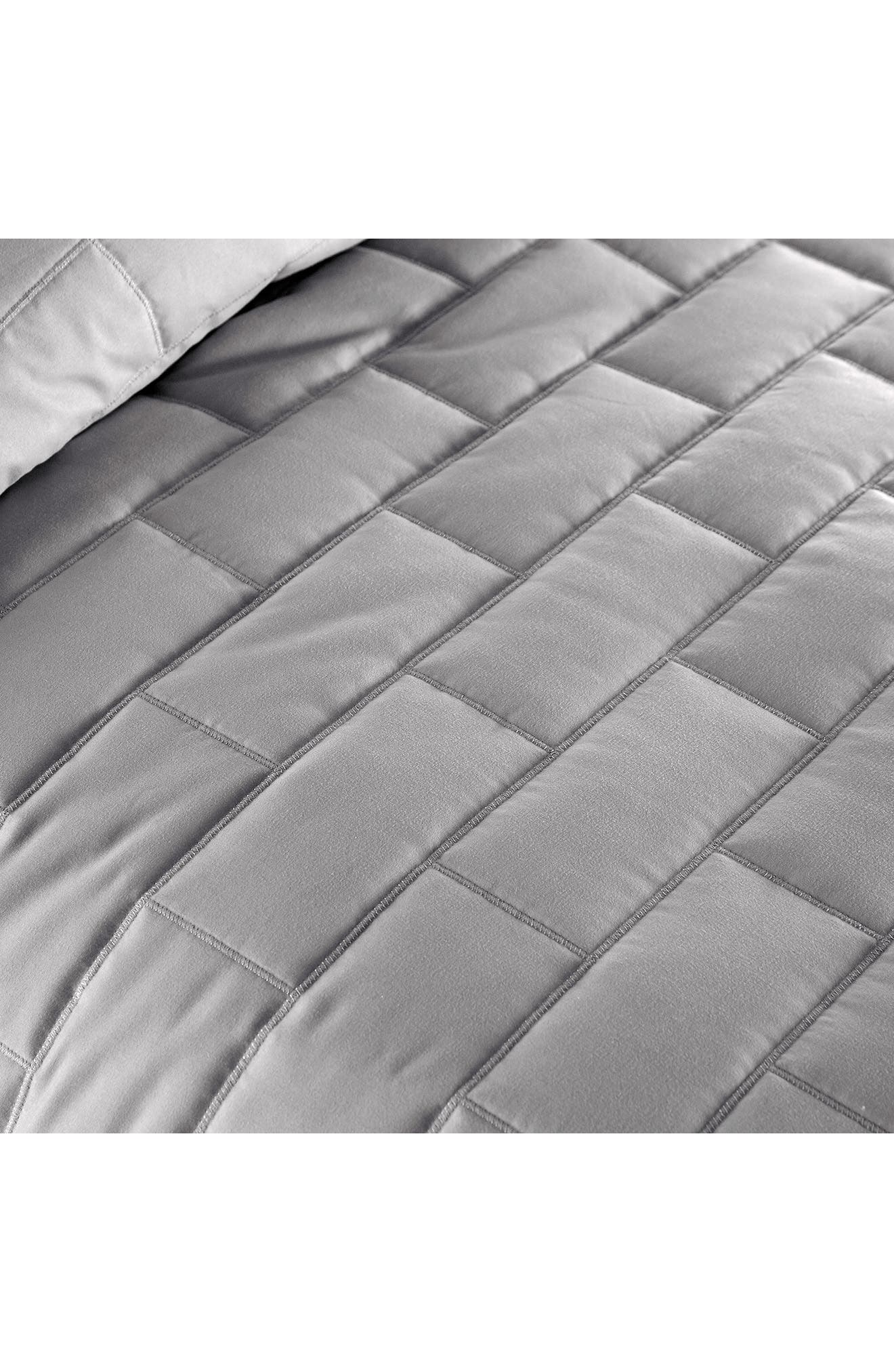 SOUTHSHORE FINE LINENS Premium Collection Vilano Brickyard Quilt Set