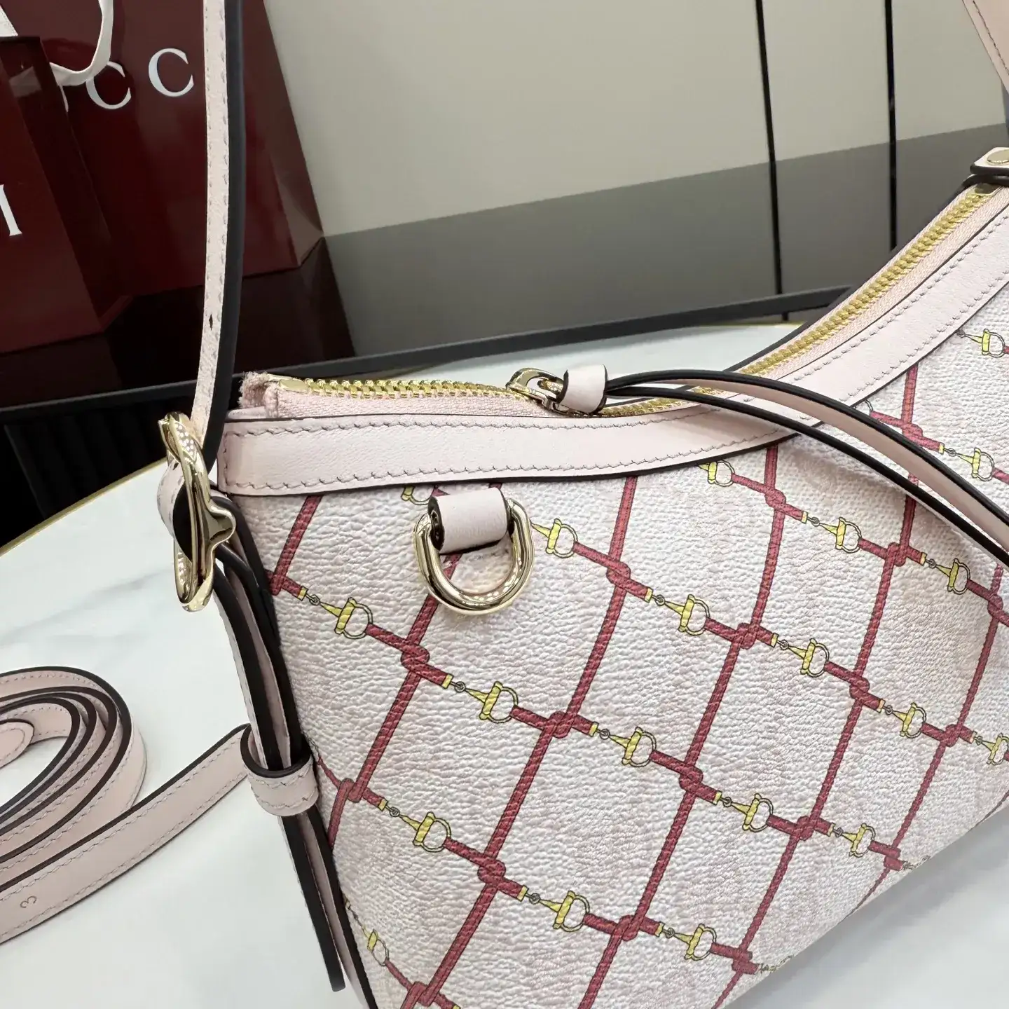 Gucci Easy-Carry Crossbody Bag product photo from LabelPicks