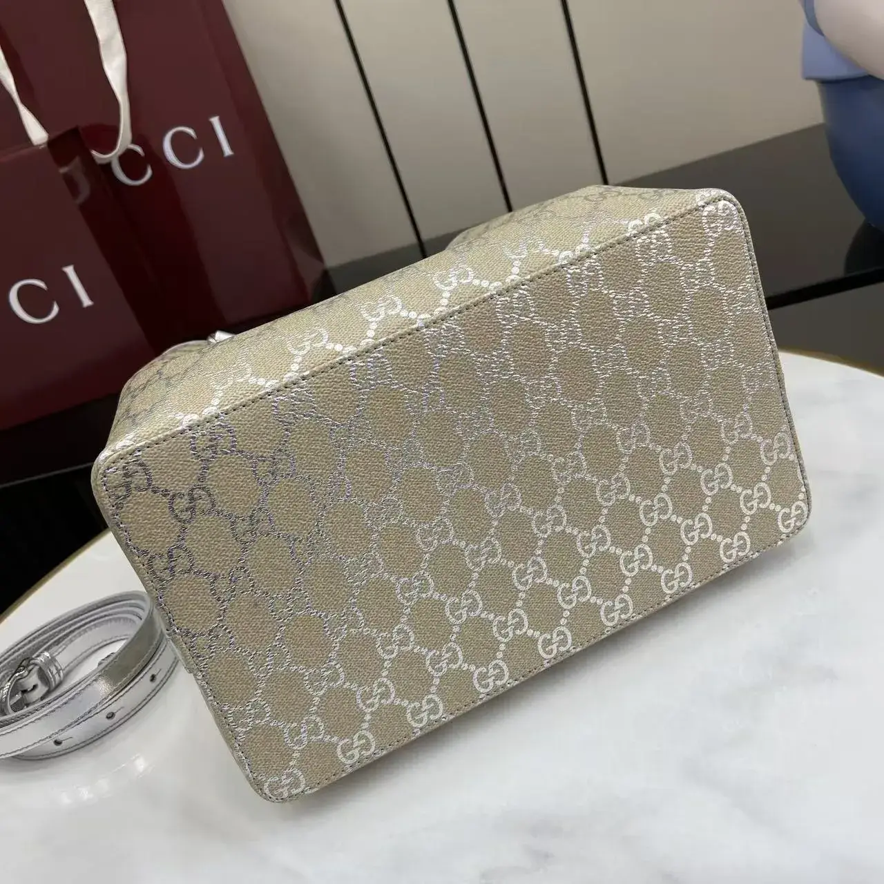 Gucci Silver Shoulder Bag product photo from LabelPicks
