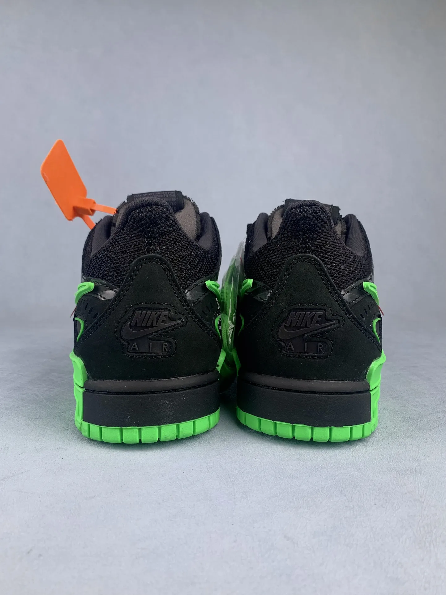 Nike Air Rubber Dunk x Off-White Shoes product photo from LabelPicks