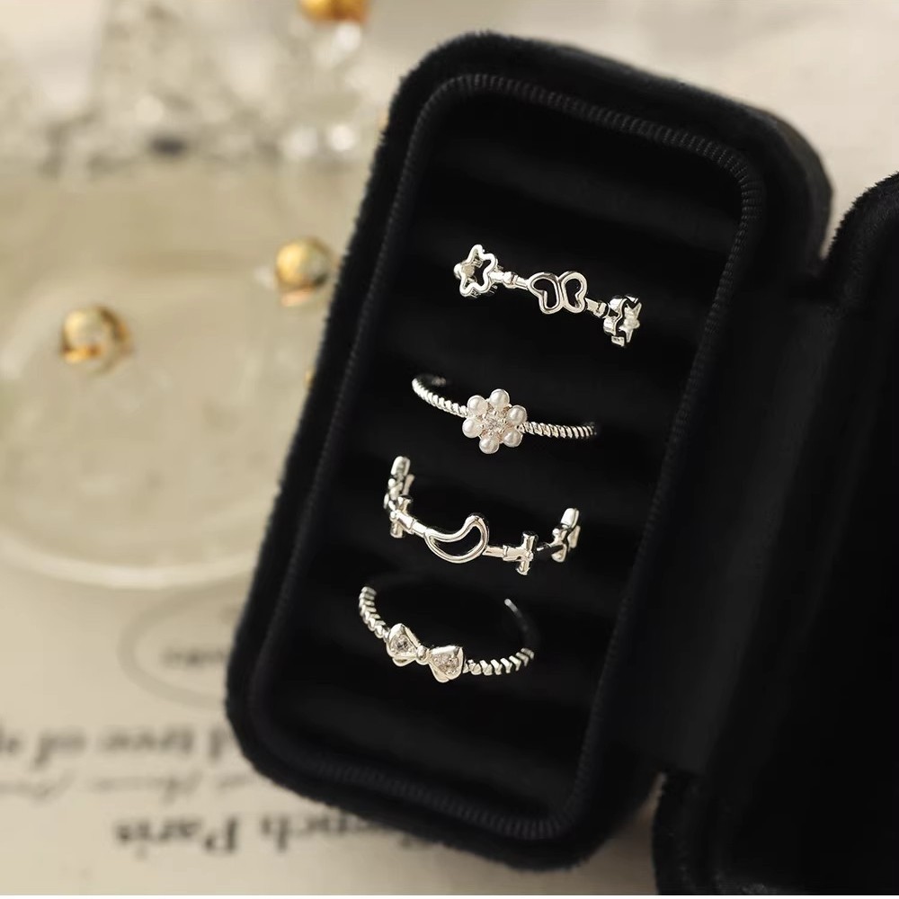925 sterling silver minimalist butterfly and star ring, featuring a unique design with a bow and floral accents, an Instagram-style plain ring for the index finger